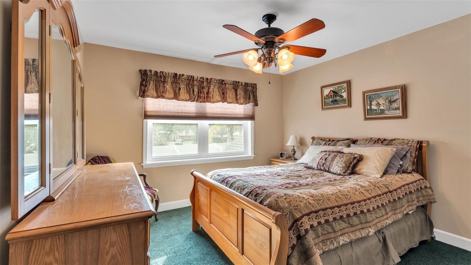 Image 56 of 100 For 5560 Emerald Ridge Boulevard