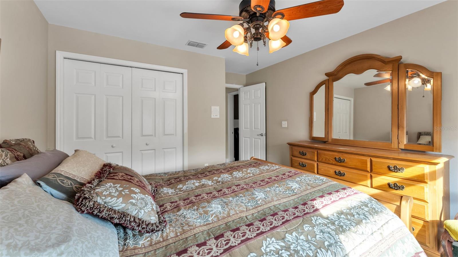 Image 57 of 100 For 5560 Emerald Ridge Boulevard