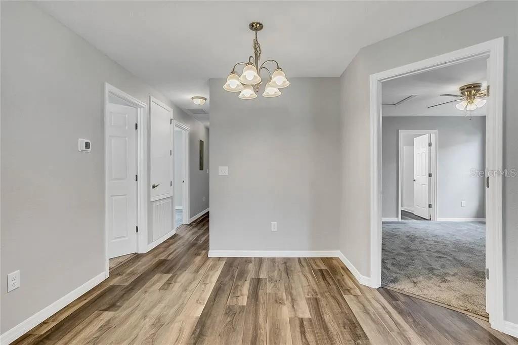 Image 6 of 13 For 523 Carroll Avenue