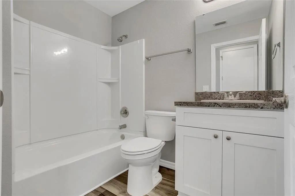 Image 8 of 13 For 523 Carroll Avenue