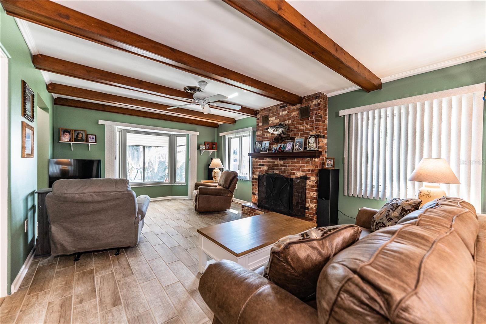 Image 17 of 71 For 1305 Arbuckle Creek Road