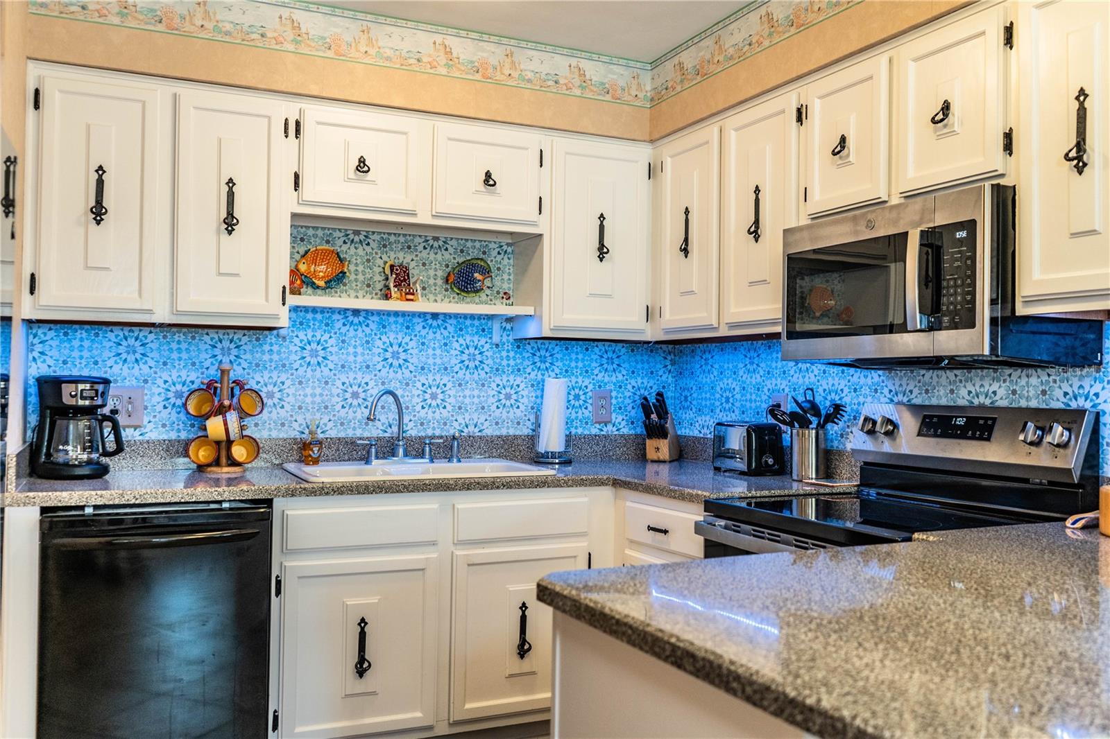 Image 24 of 71 For 1305 Arbuckle Creek Road