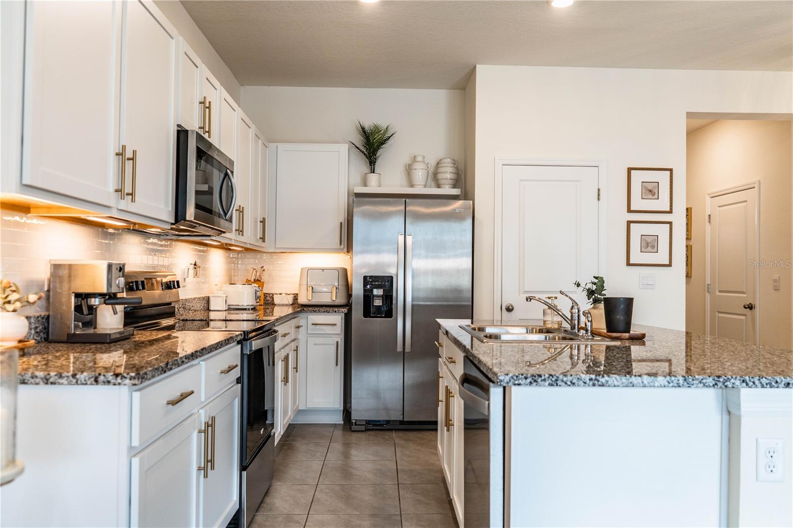 Image 25 of 96 For 3551 Marigold Patch Court