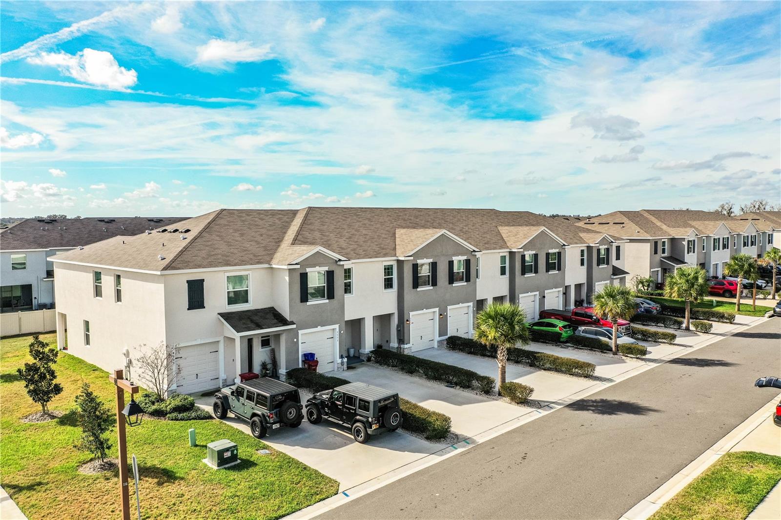 Image 3 of 96 For 3551 Marigold Patch Court