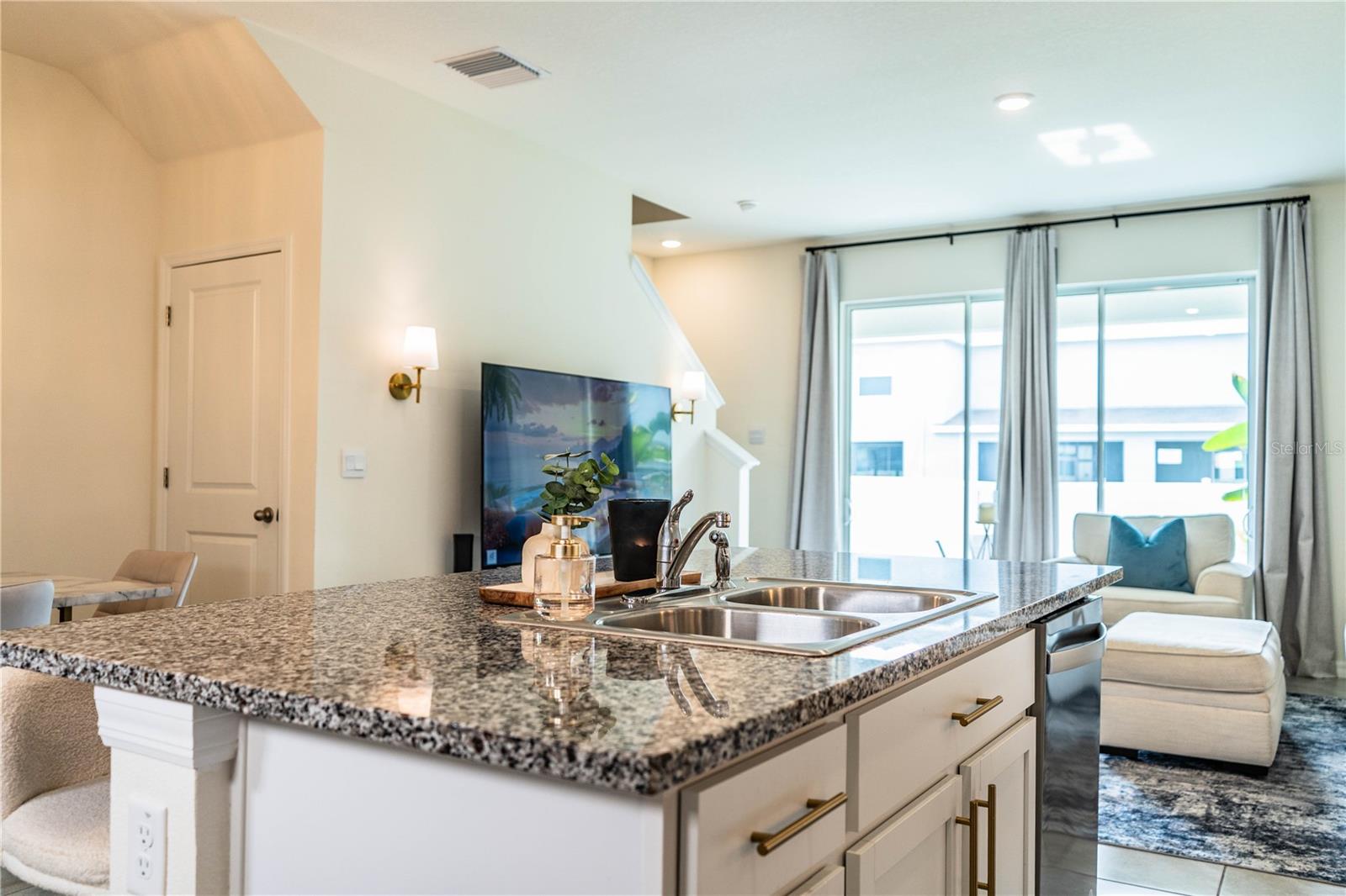 Image 31 of 96 For 3551 Marigold Patch Court