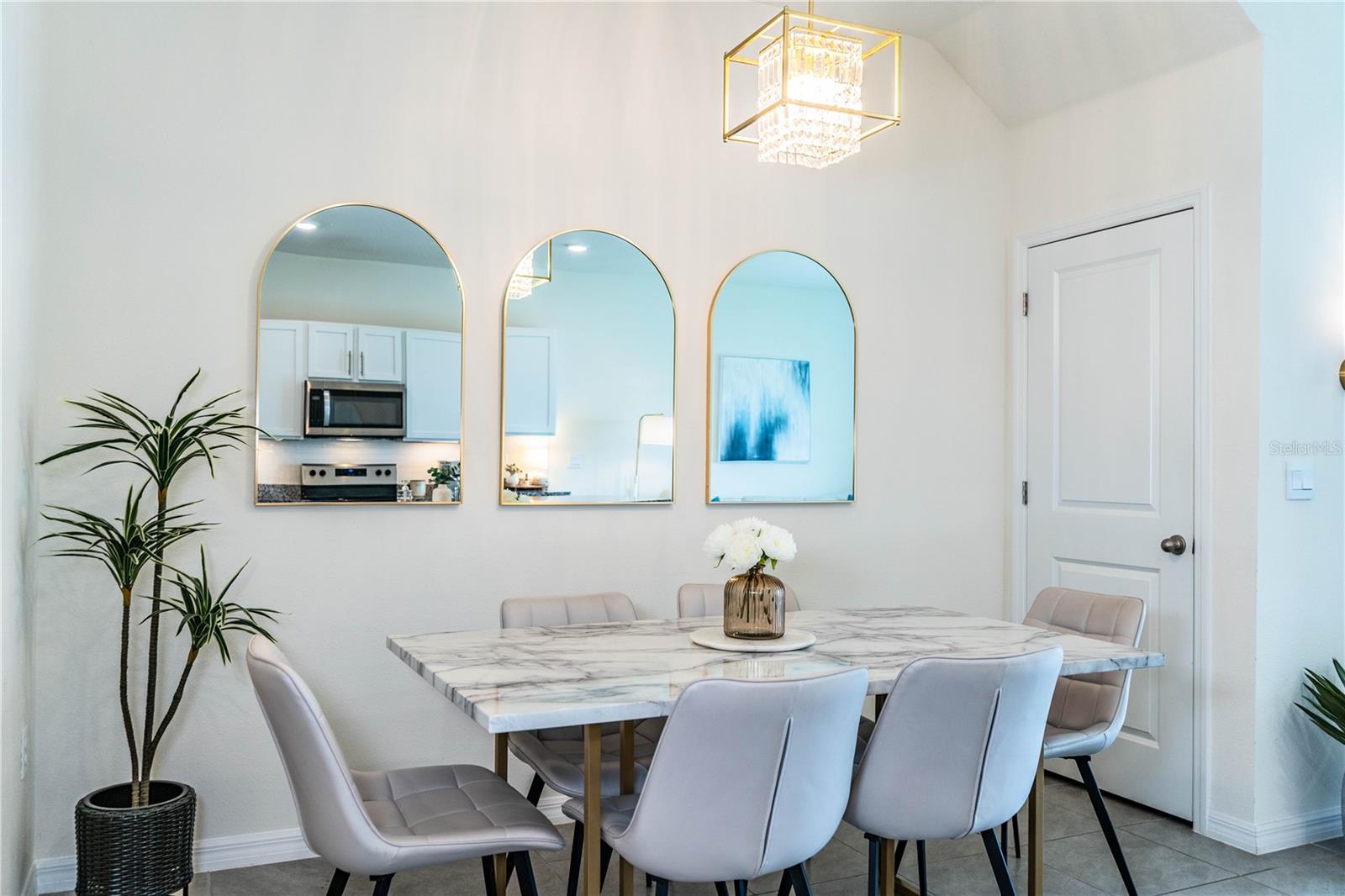 Image 35 of 96 For 3551 Marigold Patch Court