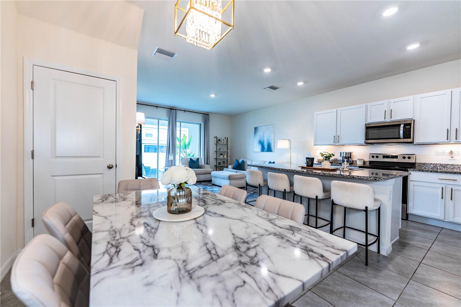 Image 39 of 96 For 3551 Marigold Patch Court