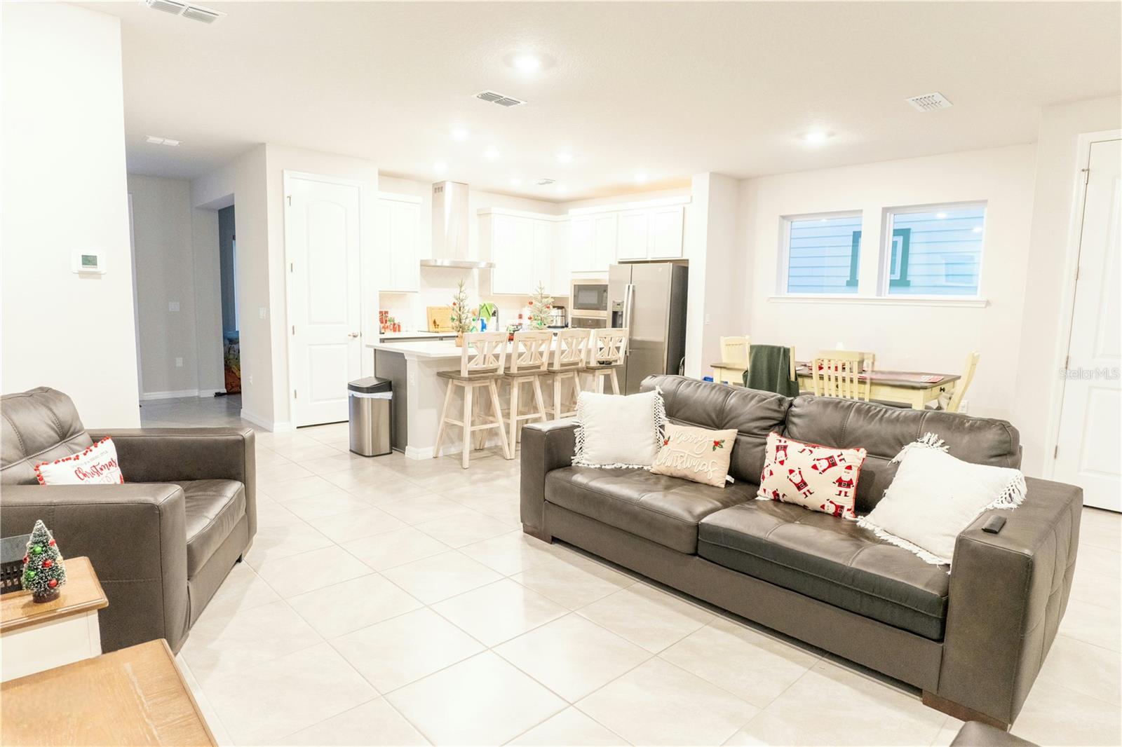 Image 10 of 53 For 3007 Mirage Place