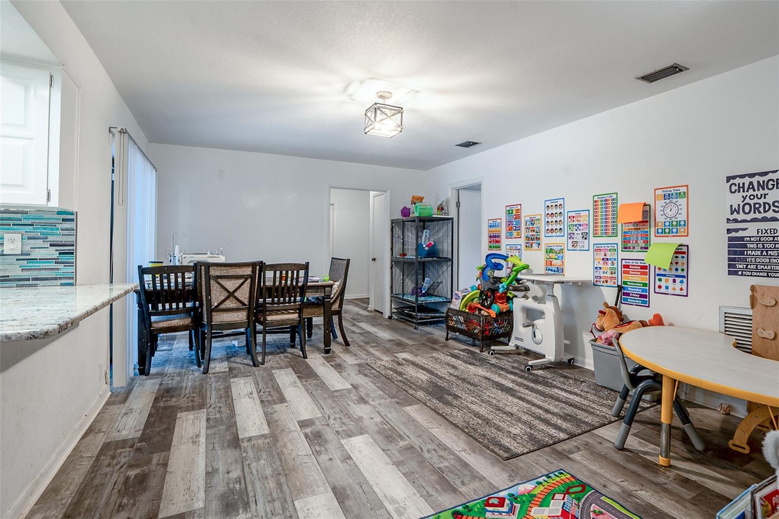 Image 12 of 25 For 252 Lake Link Road