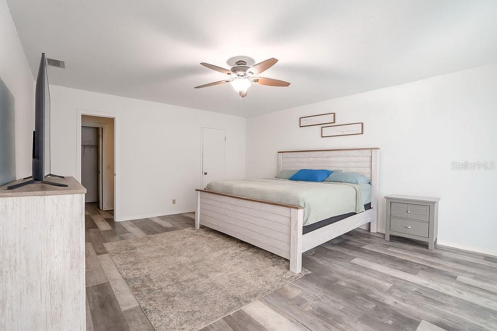 Image 7 of 25 For 252 Lake Link Road