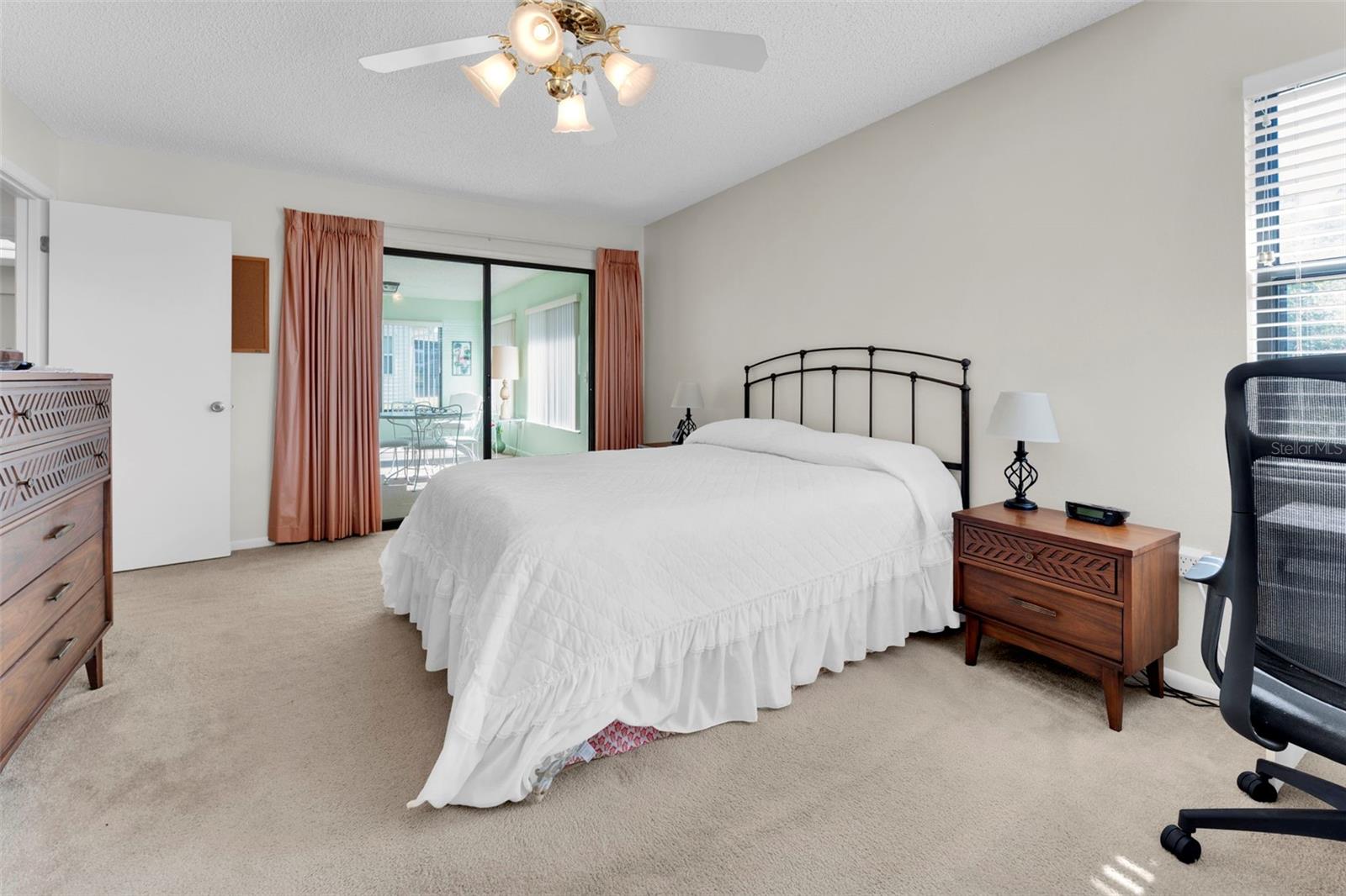 Image 8 of 24 For 2331 Golden Horseshoe Circle S