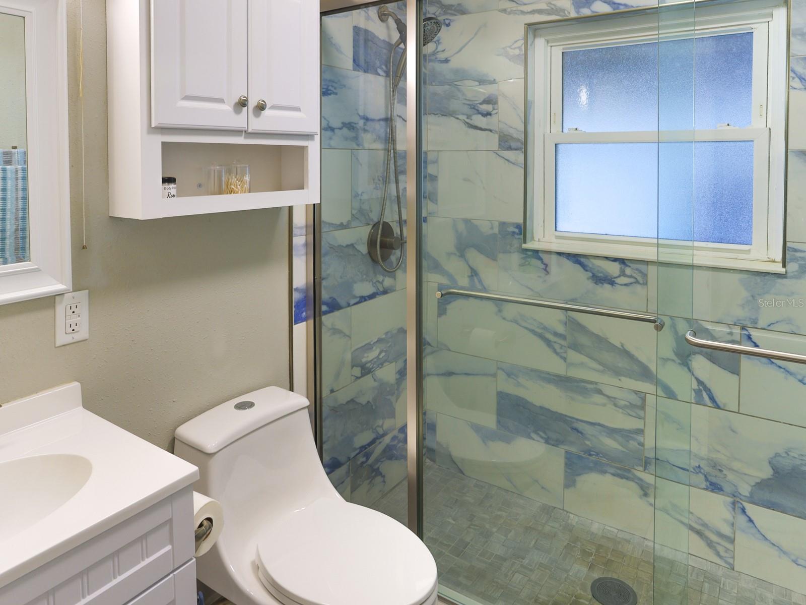 Image 7 of 37 For 2140 Main Street