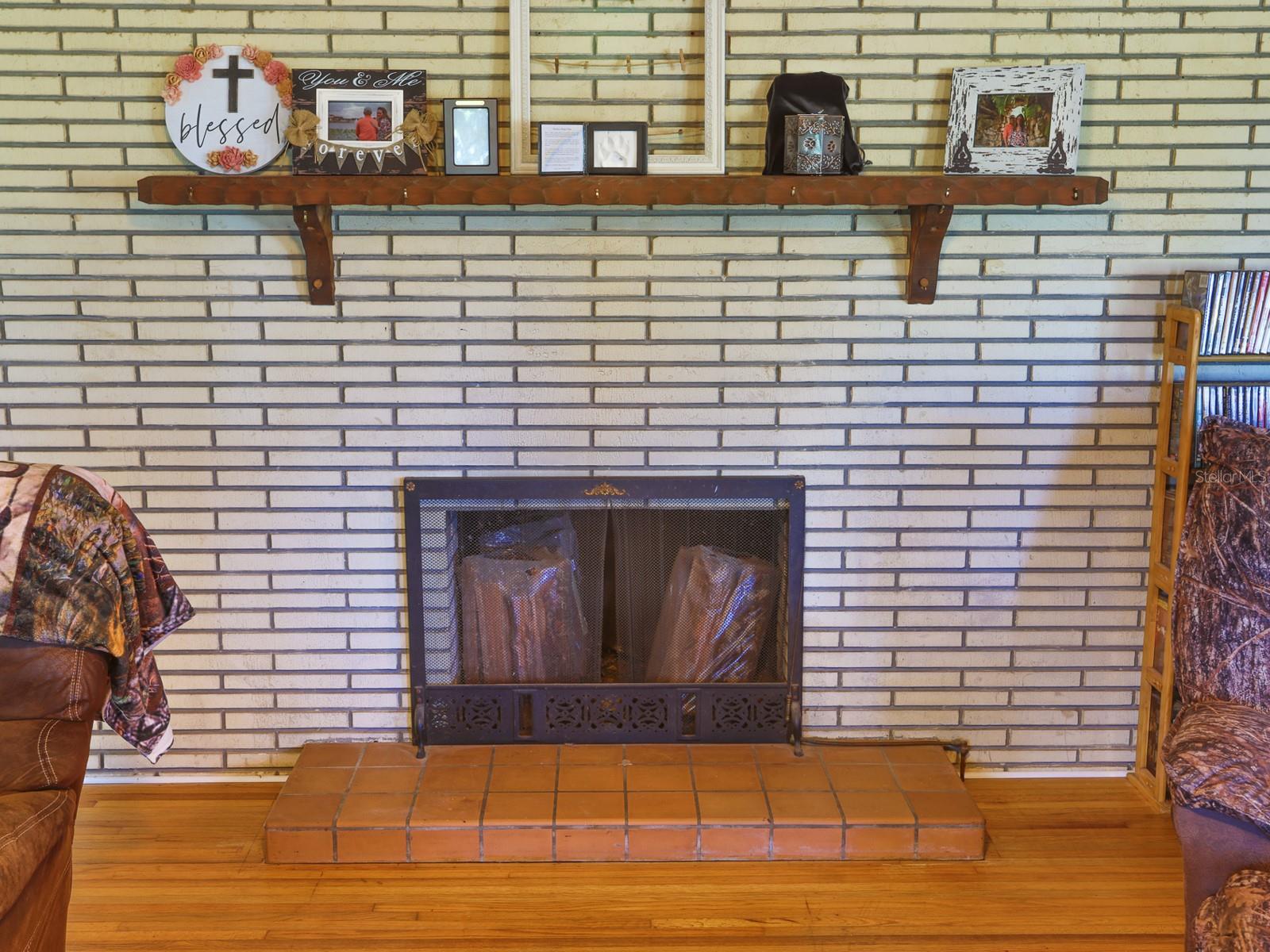 Image 8 of 37 For 2140 Main Street