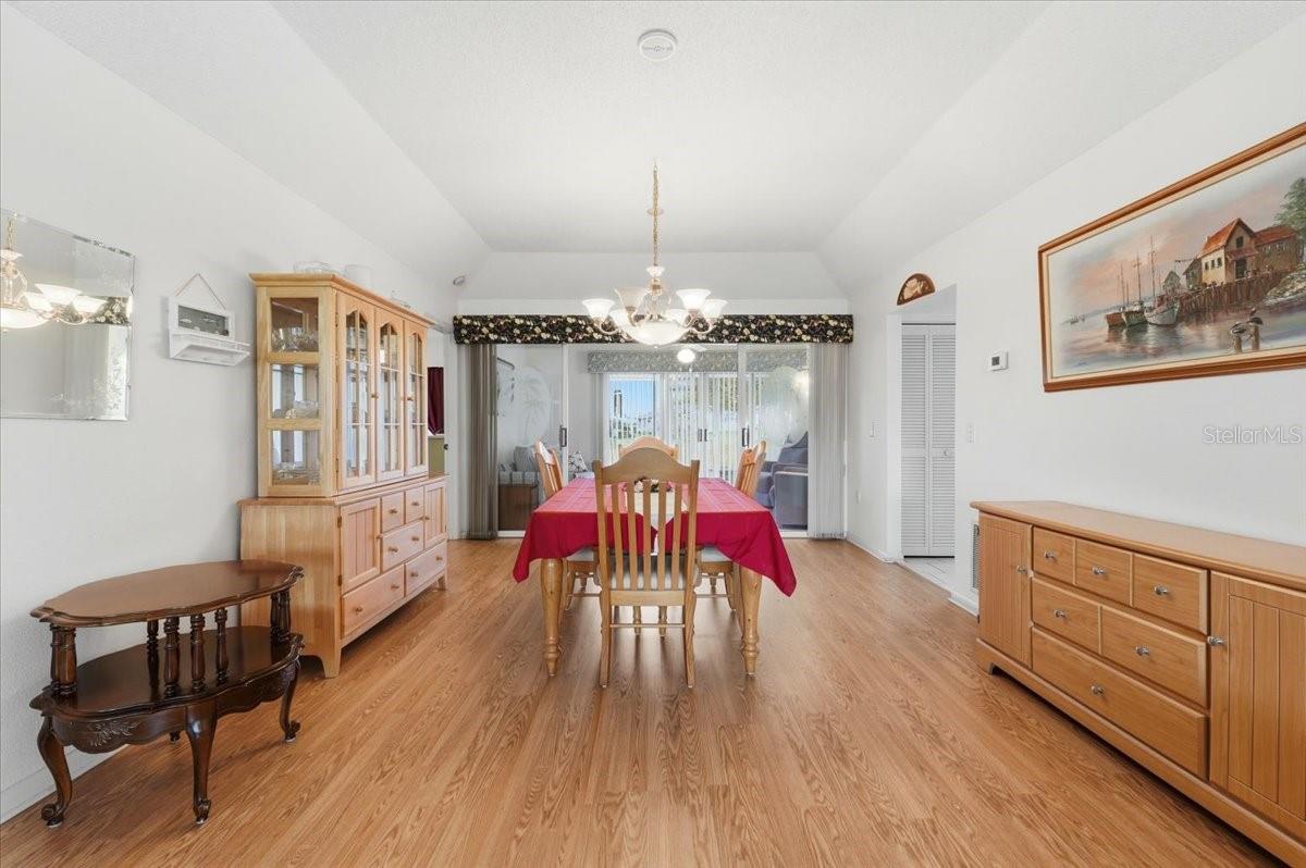 Image 14 of 51 For 1938 Long Boat Drive