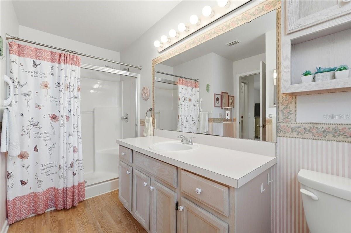 Image 25 of 51 For 1938 Long Boat Drive