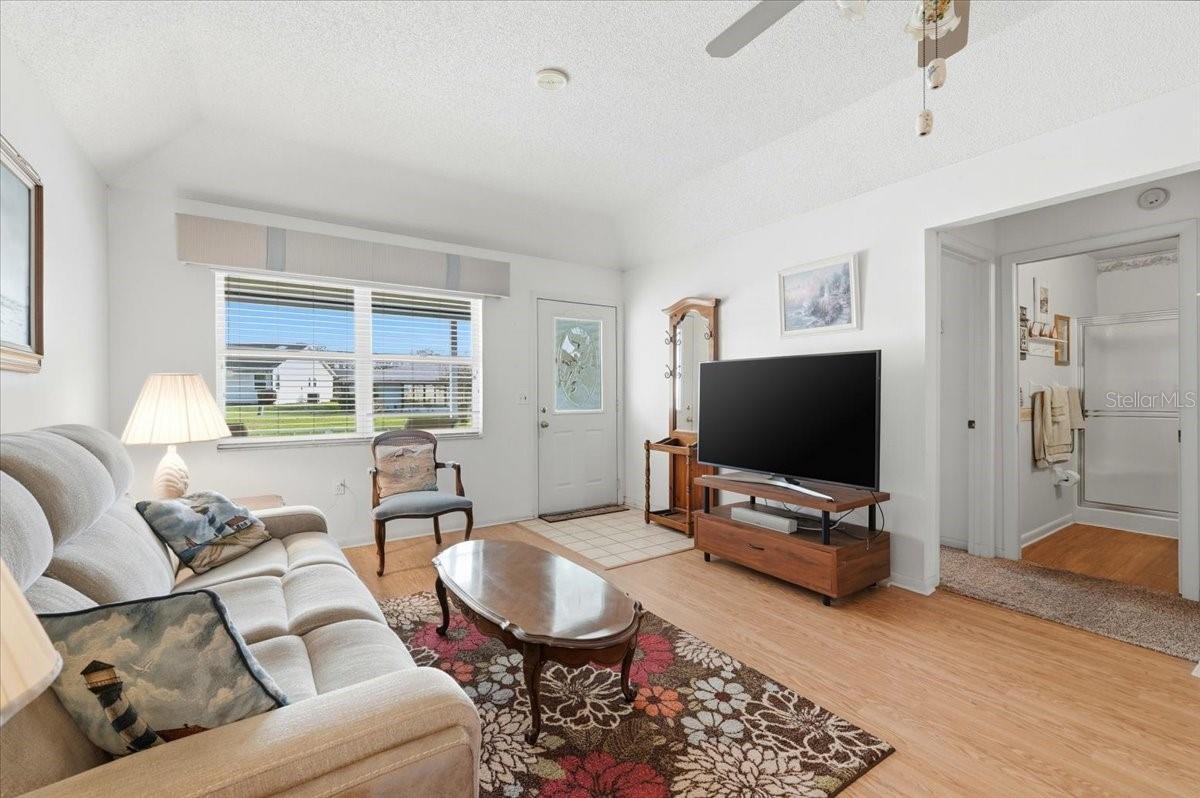 Image 6 of 51 For 1938 Long Boat Drive