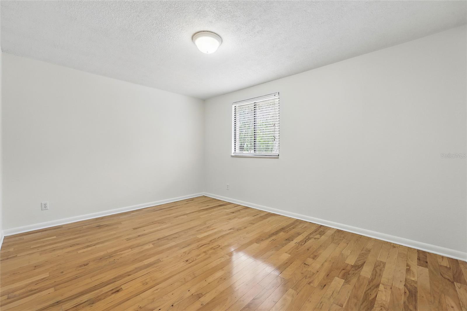 Image 18 of 34 For 5811 Atlantic Boulevard 149