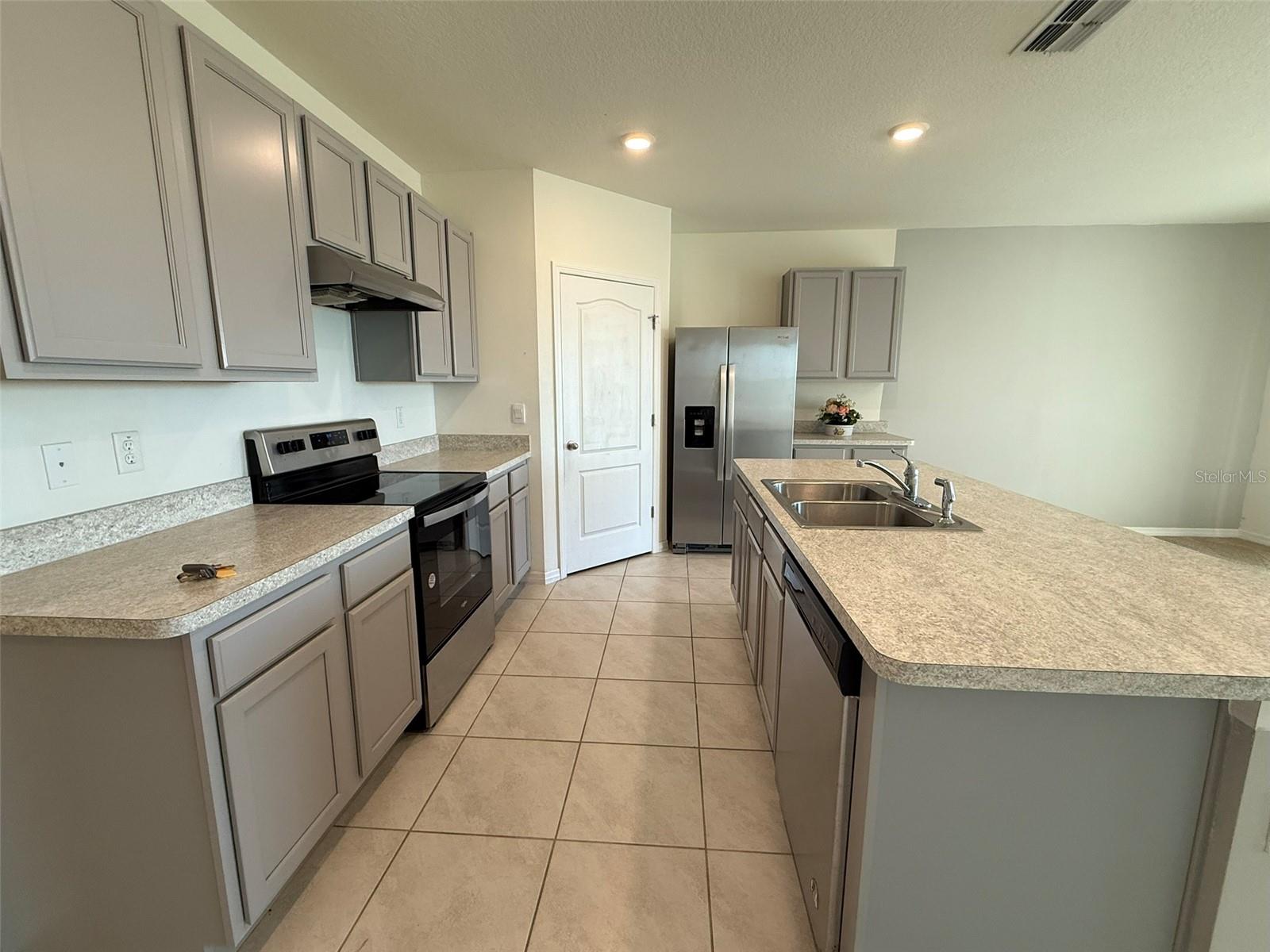 Image 9 of 31 For 313 Sofia Lane