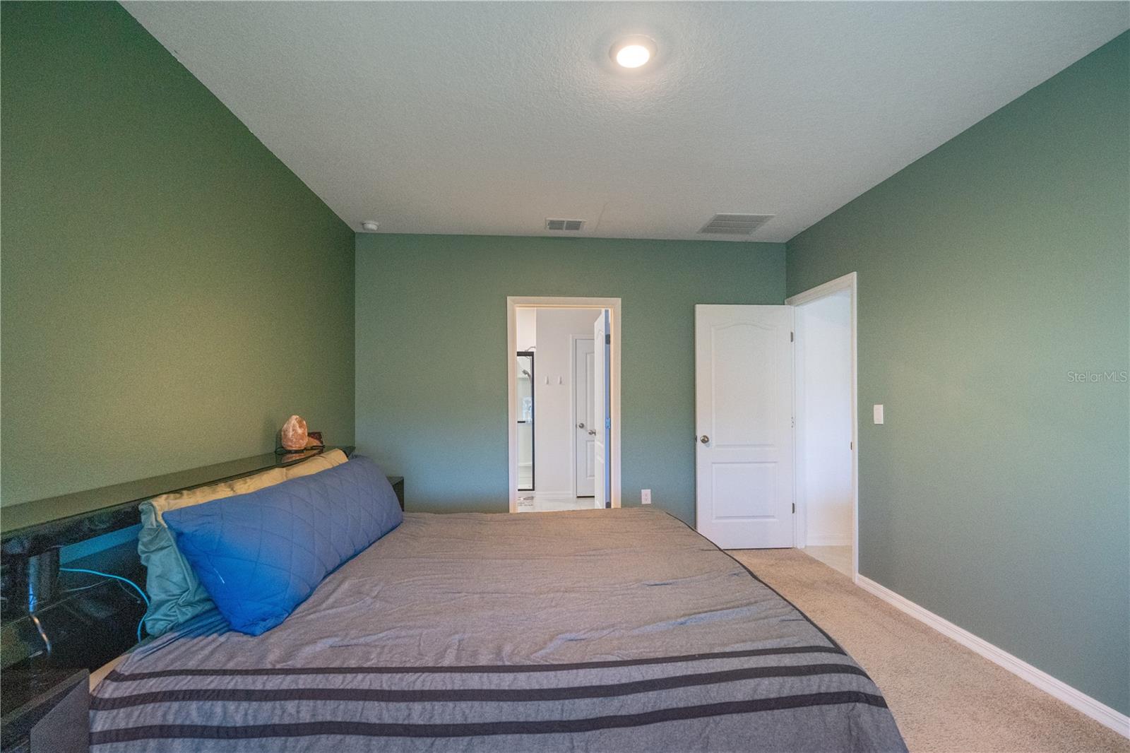 Image 18 of 43 For 5739 Grey Granite Way