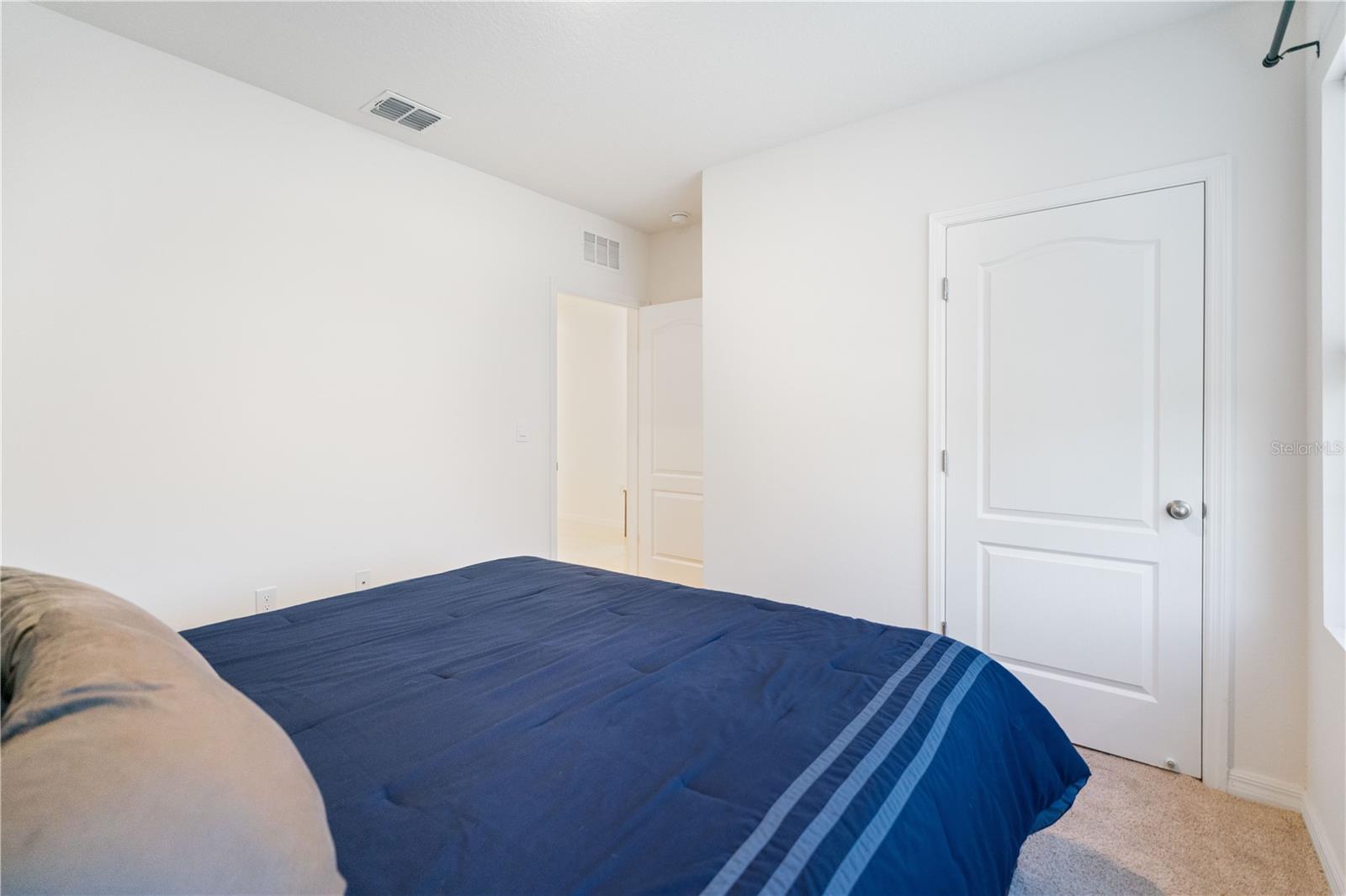 Image 22 of 43 For 5739 Grey Granite Way