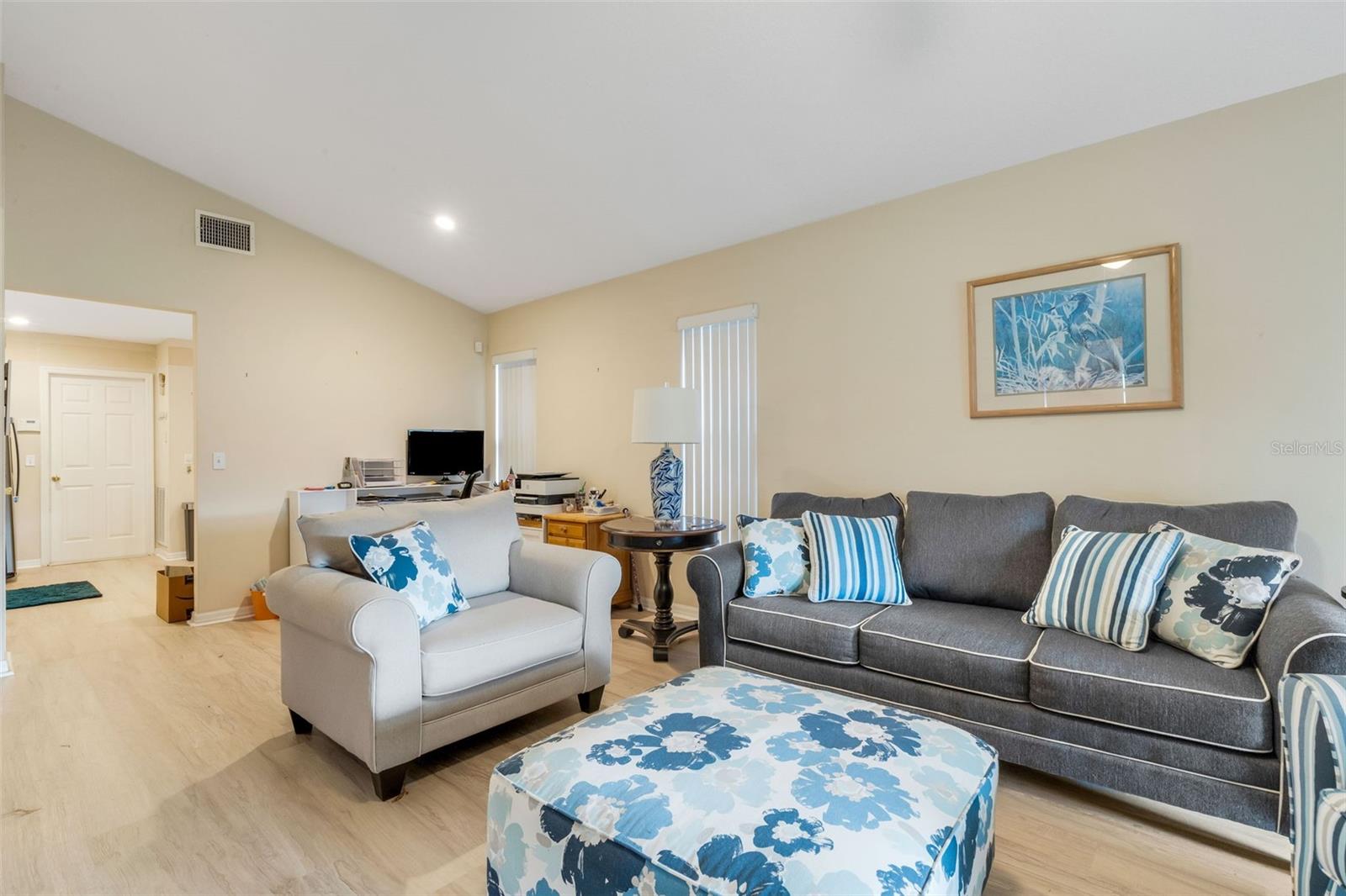 Image 6 of 21 For 4183 Cobblestone Drive