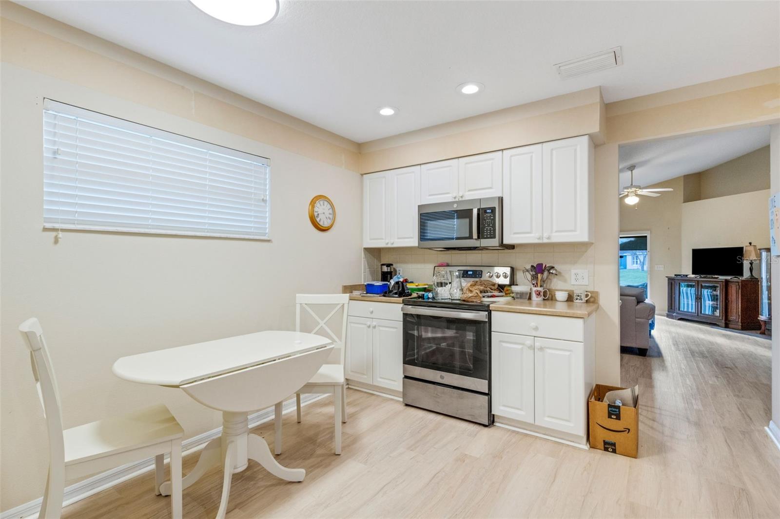 Image 9 of 21 For 4183 Cobblestone Drive