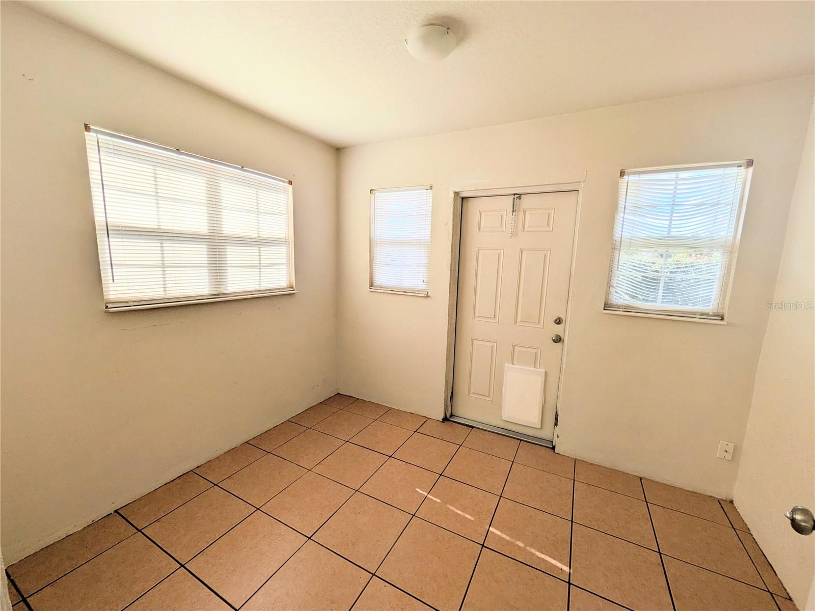 Image 11 of 12 For 3215 Grand Pines Drive