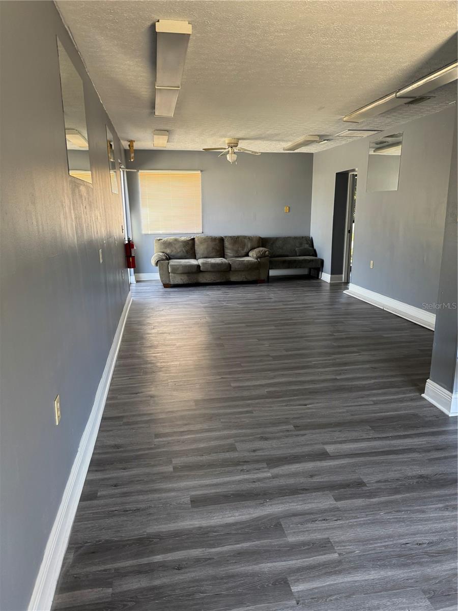 Image 15 of 19 For 5405 Old Highway 37