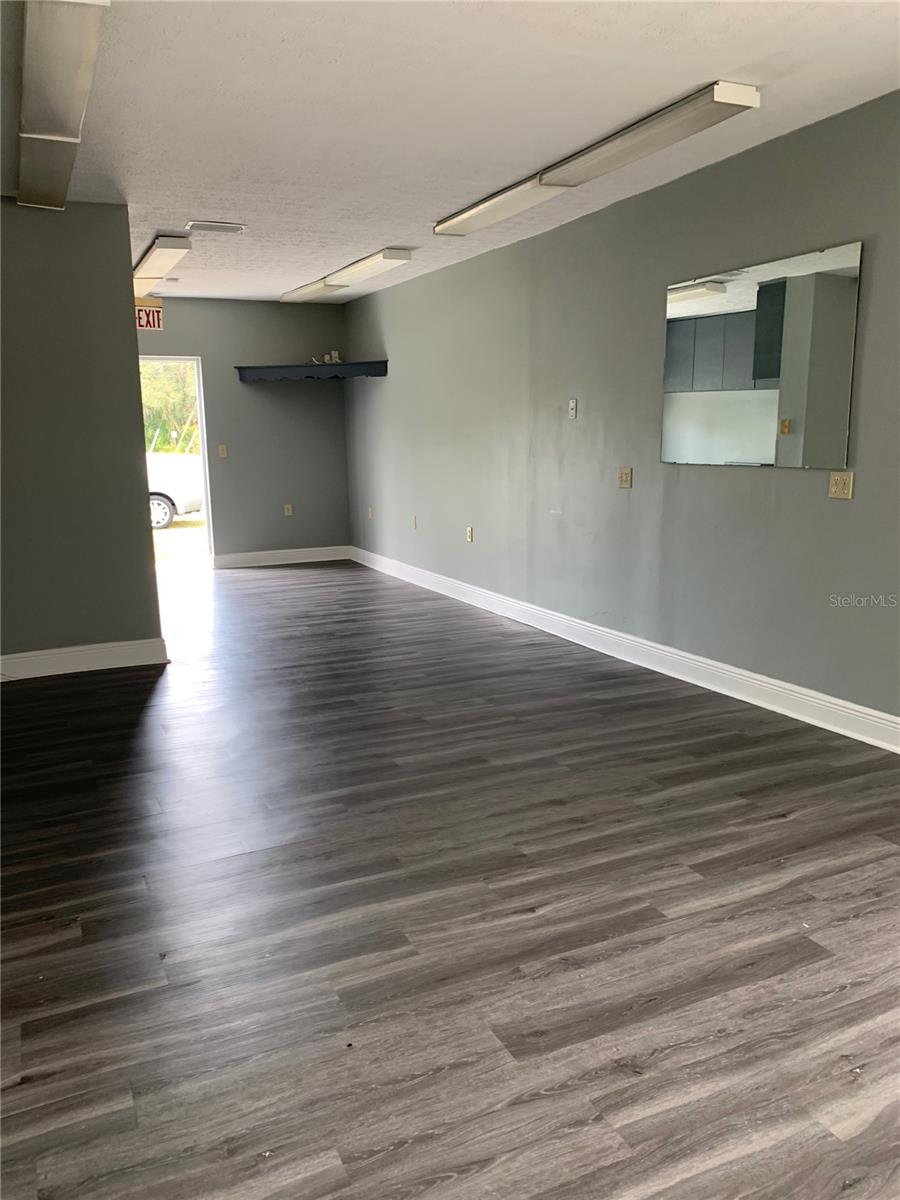 Image 4 of 19 For 5405 Old Highway 37