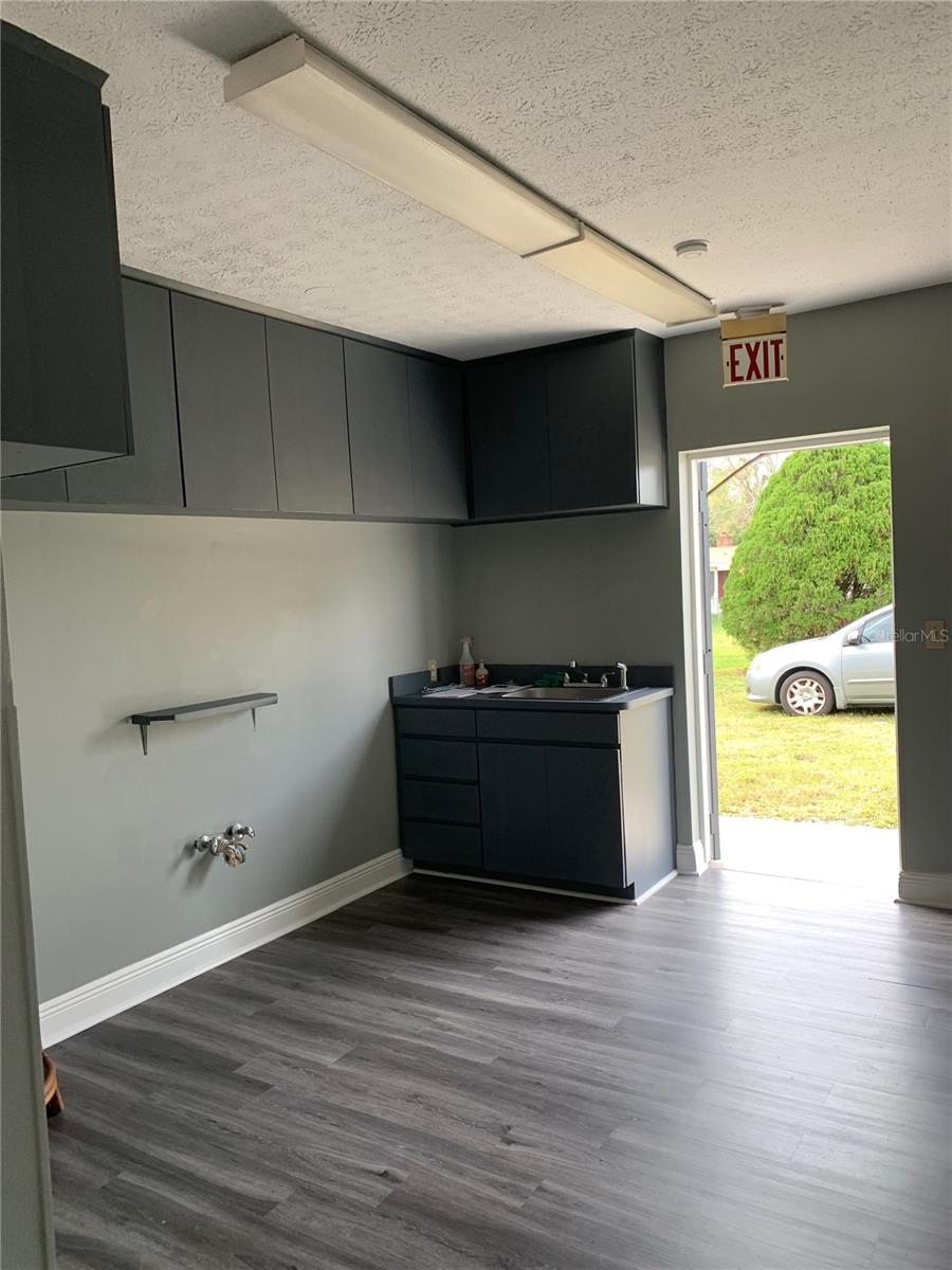 Image 5 of 19 For 5405 Old Highway 37