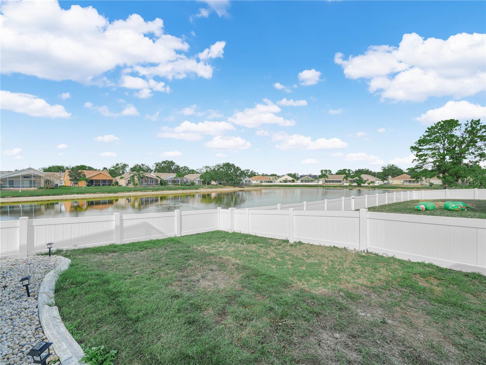 Image 24 of 53 For 12527 Midpointe Drive