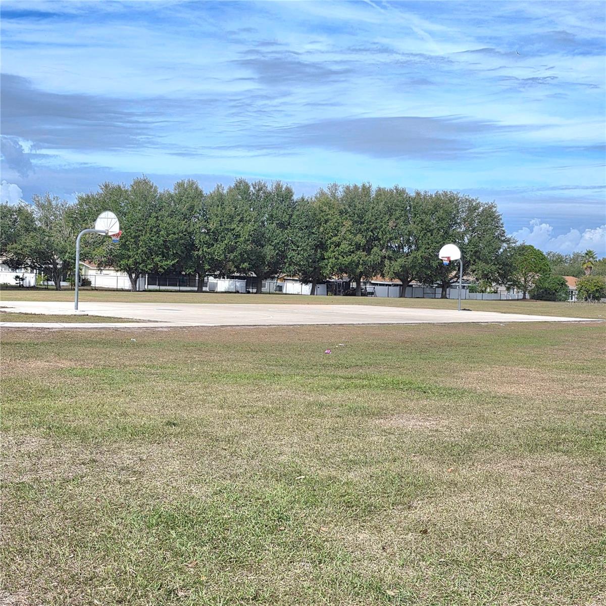 Image 31 of 53 For 12527 Midpointe Drive