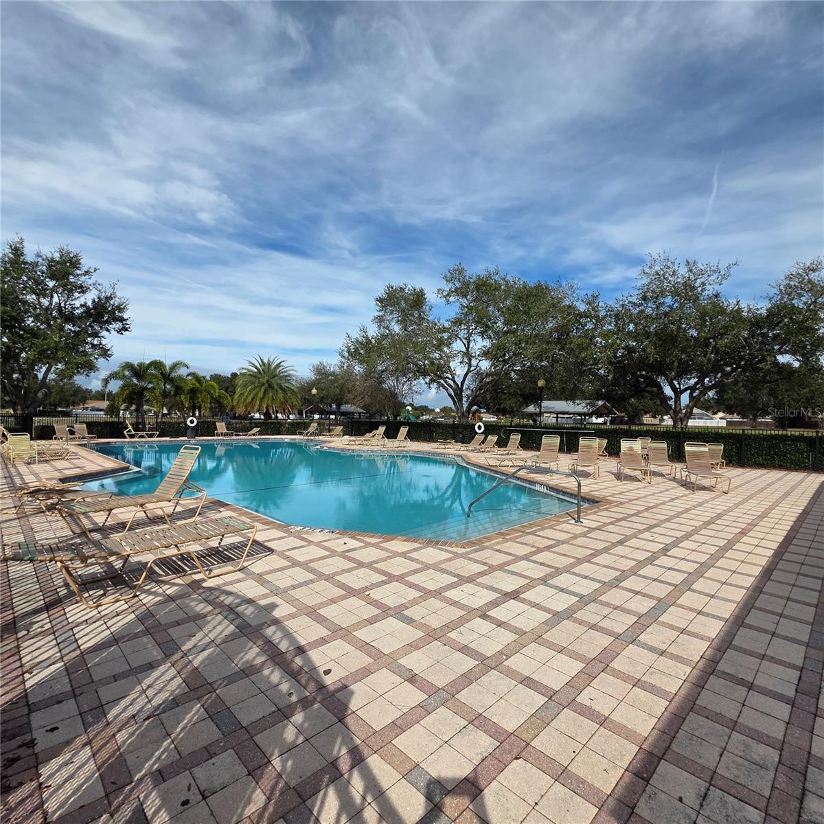 Image 40 of 53 For 12527 Midpointe Drive