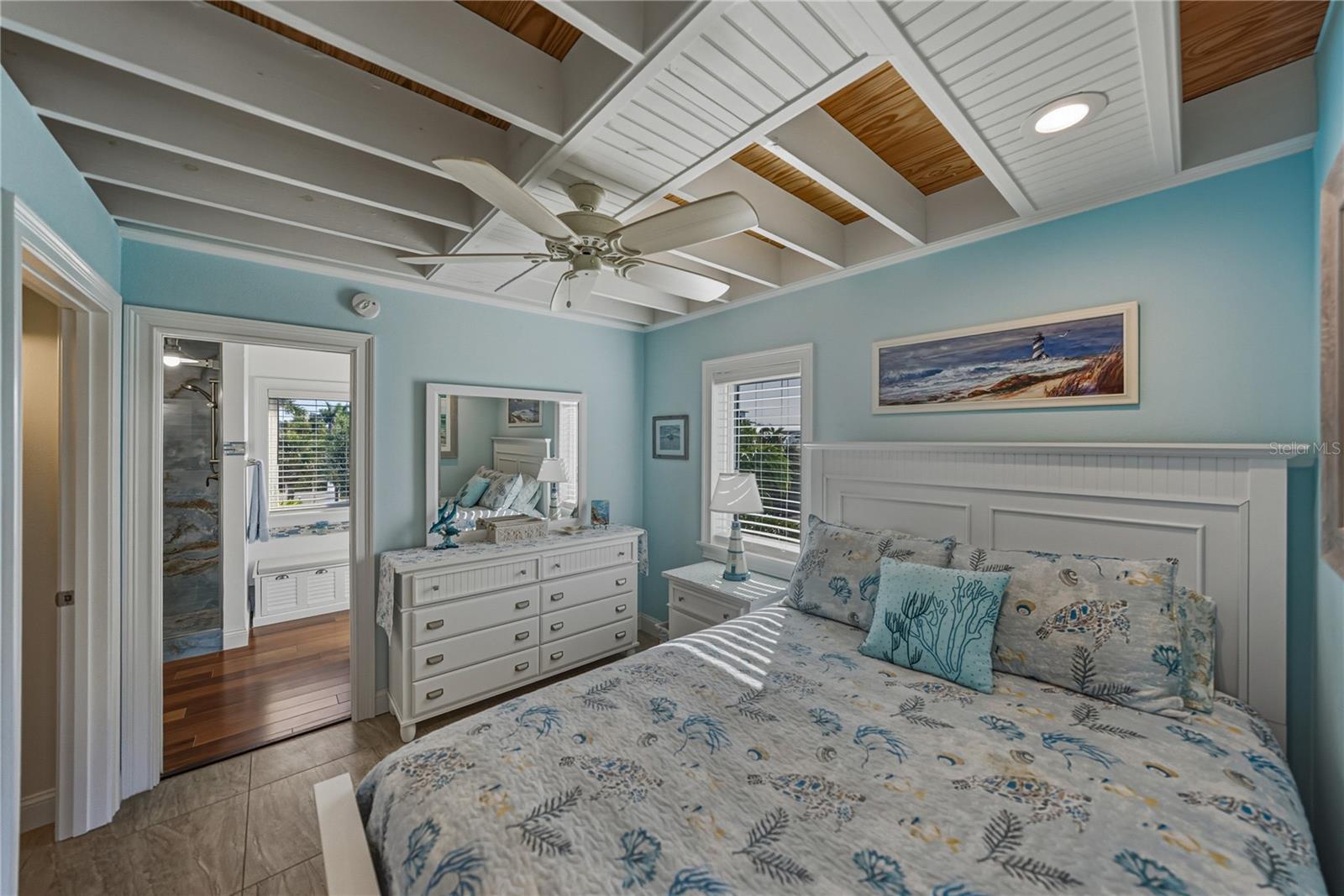 Image 35 of 91 For 125 Burns Road