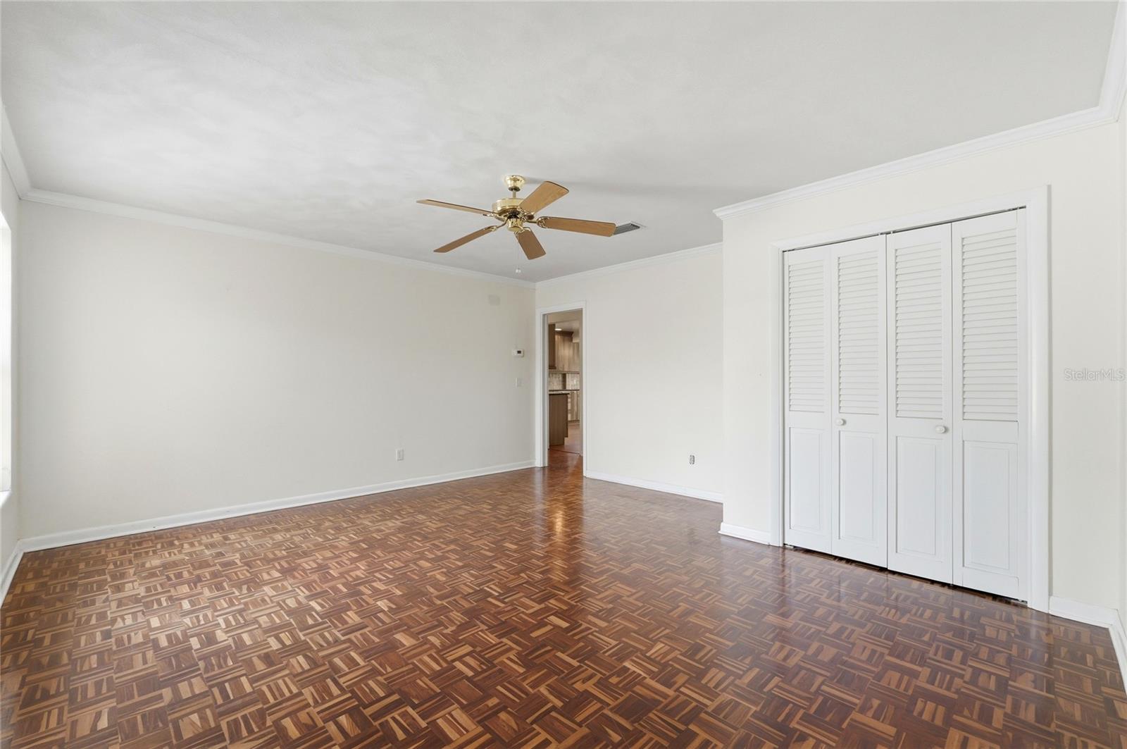 Image 17 of 48 For 6742 Winterset Gardens Road