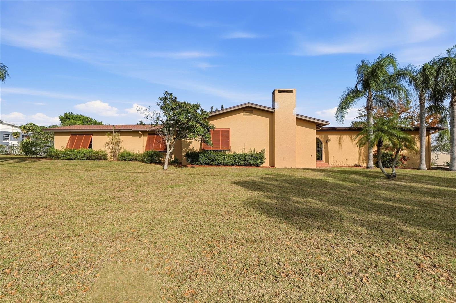 Image 3 of 48 For 6742 Winterset Gardens Road