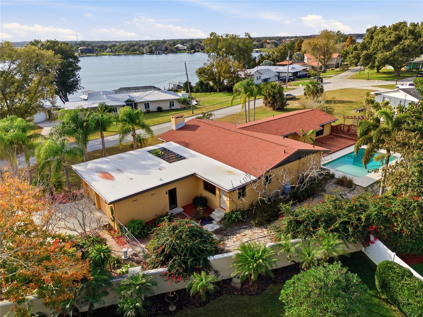 Image 38 of 48 For 6742 Winterset Gardens Road