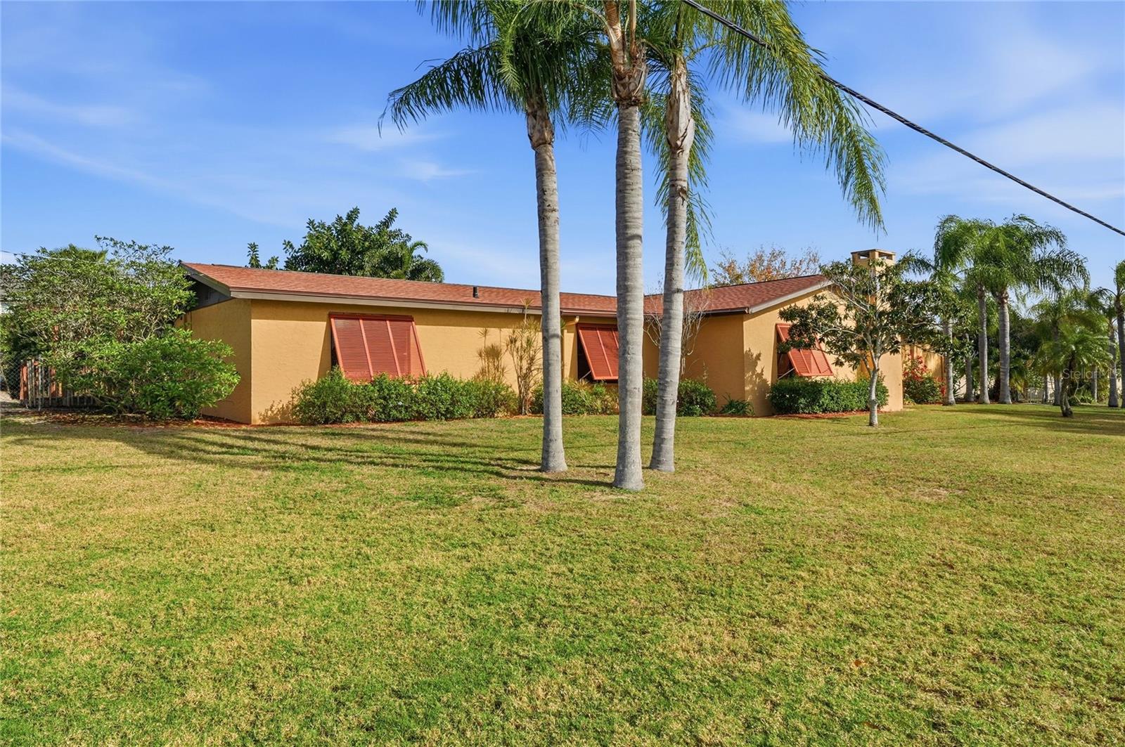 Image 43 of 48 For 6742 Winterset Gardens Road