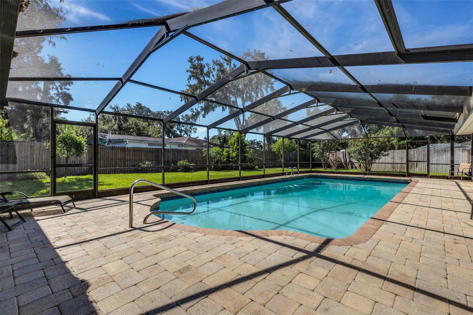 Image 45 of 53 For 6318 Oak Square W