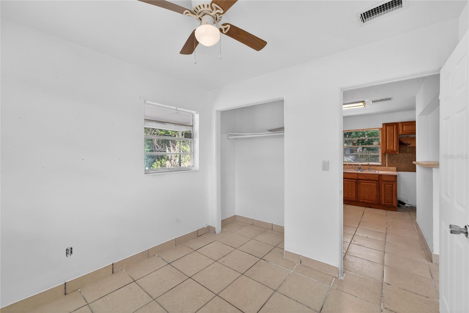 Image 10 of 31 For 1437 Arlington Road