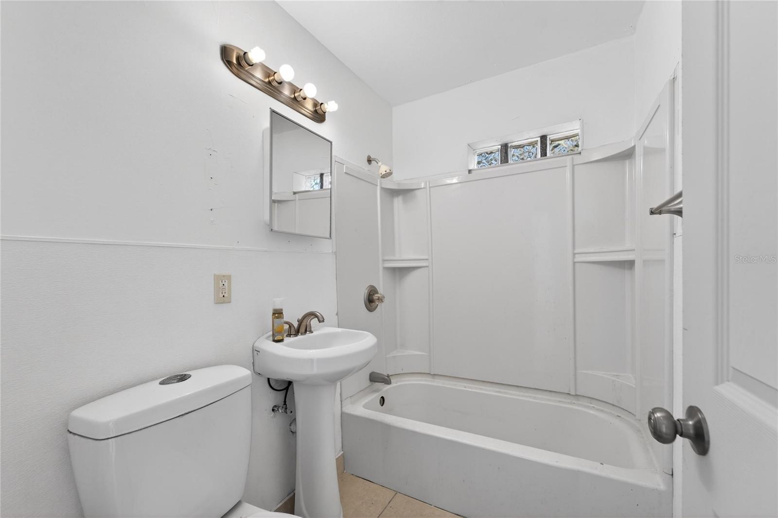 Image 22 of 31 For 1437 Arlington Road