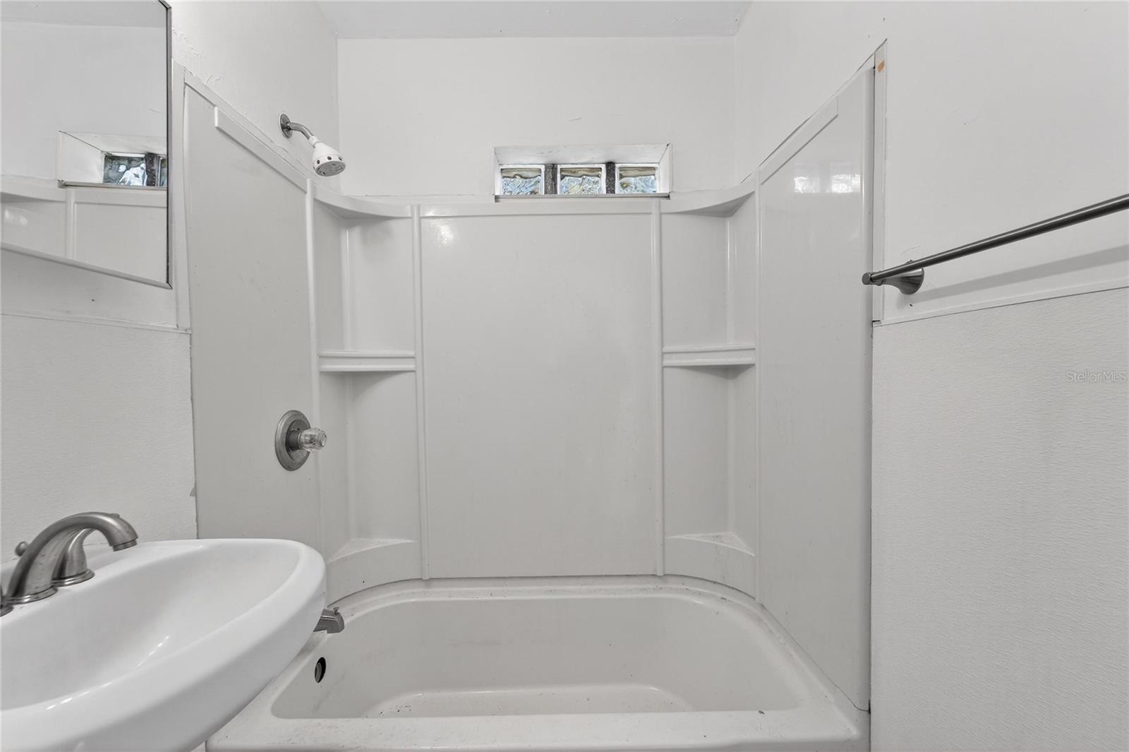 Image 23 of 31 For 1437 Arlington Road