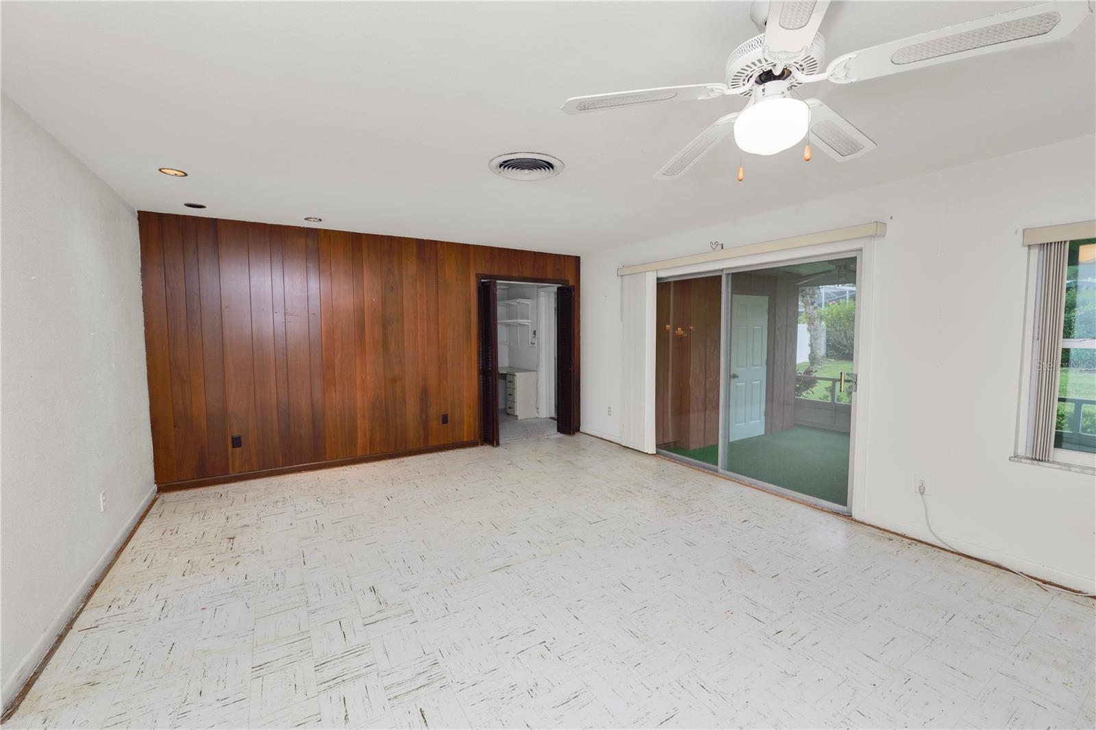 Image 10 of 48 For 2631 Newport Avenue