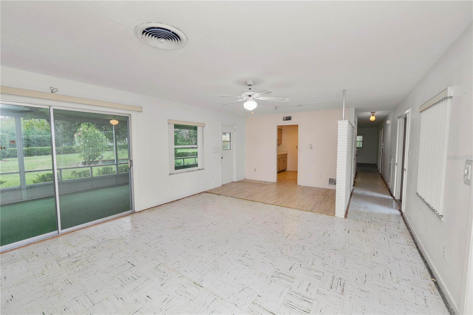 Image 14 of 48 For 2631 Newport Avenue