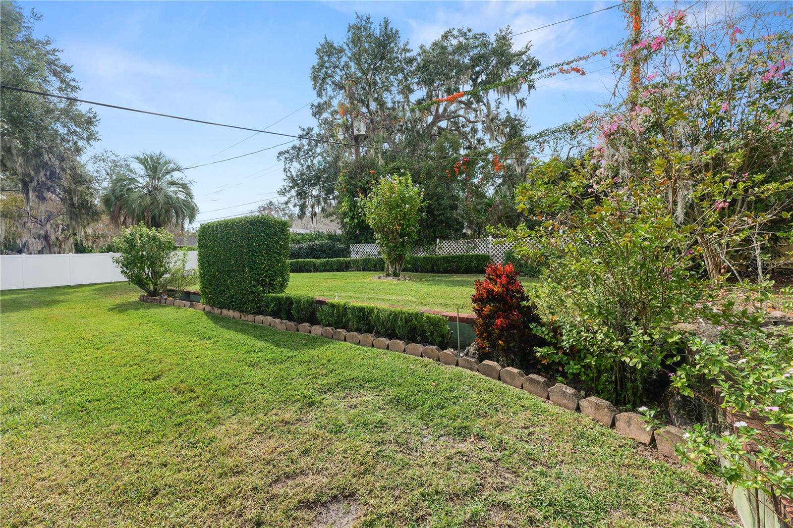 Image 38 of 48 For 2631 Newport Avenue