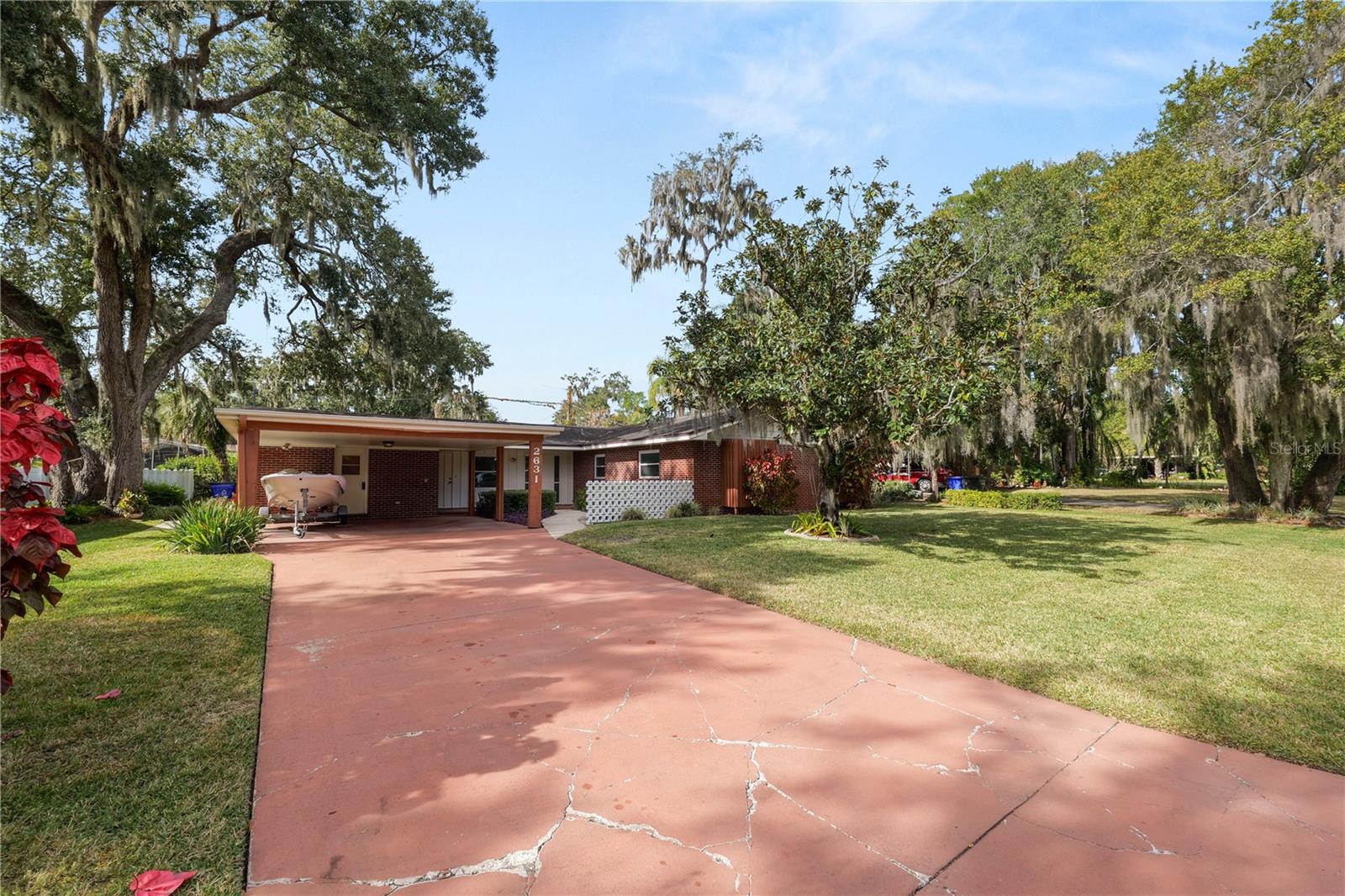 Image 5 of 48 For 2631 Newport Avenue