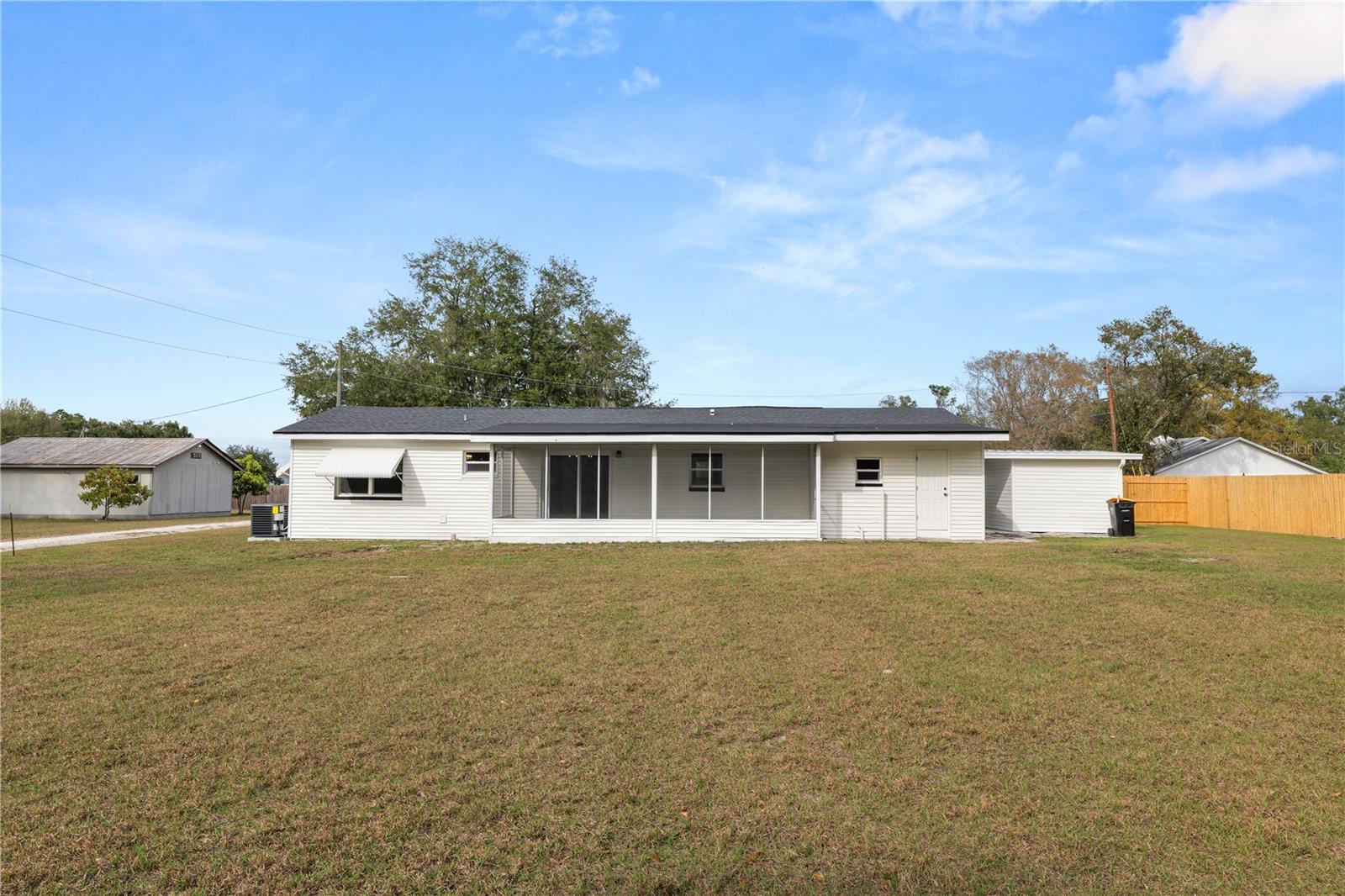 Image 29 of 43 For 5105 Hayes Road