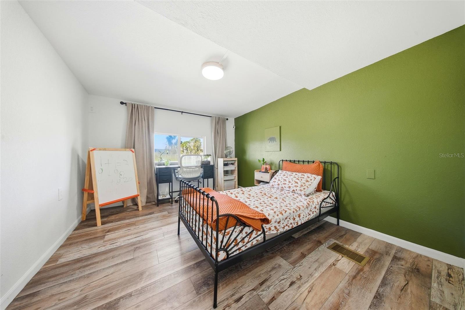 Image 25 of 66 For 6025 Eagle Trail