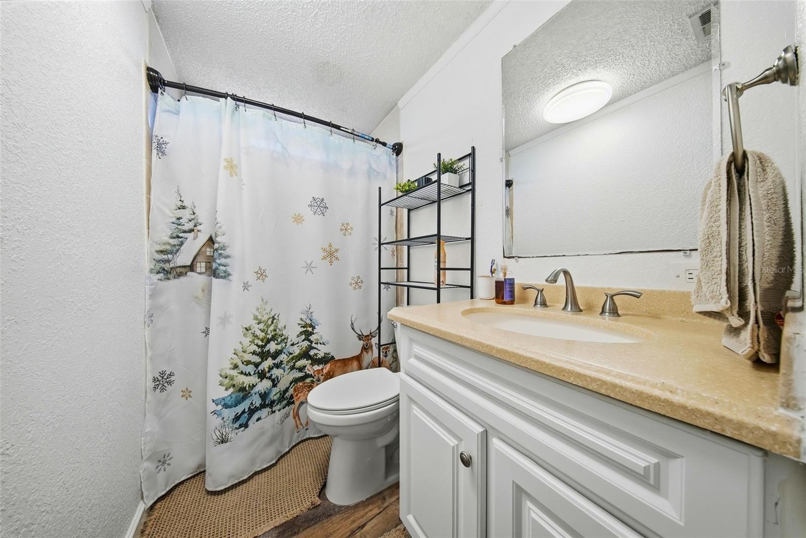 Image 35 of 66 For 6025 Eagle Trail