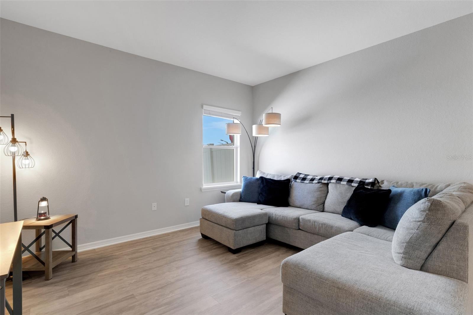 Image 20 of 55 For 149 St Thomas Drive